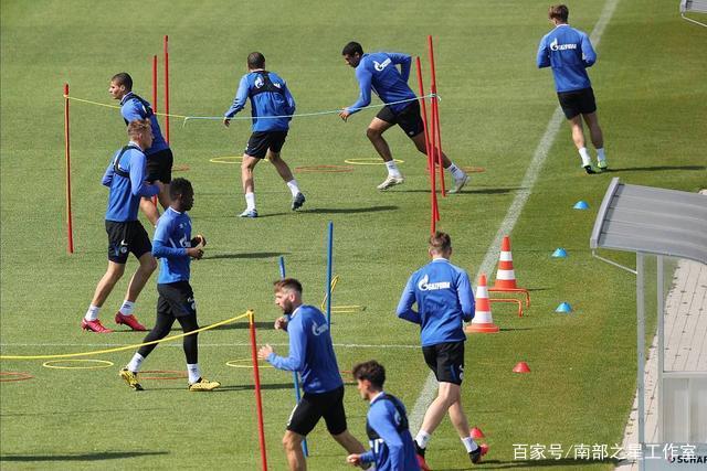 罗伯特-桑切斯当选本轮英超切尔西队内最佳球员